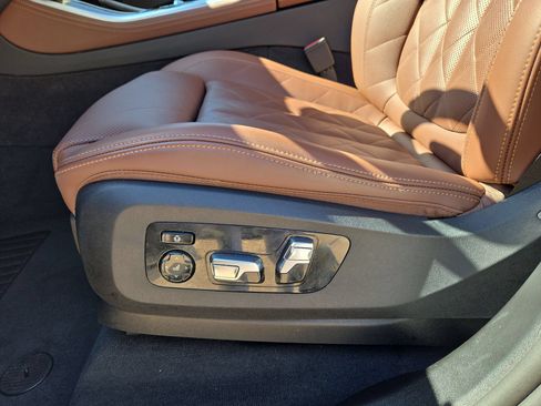Used 2025 BMW X5 xDrive40i w/ Climate Comfort Package AWD/4WD image 17