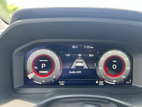 Used 2025 Nissan Rogue Platinum FWD image 13