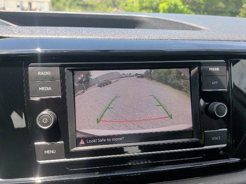 Used 2023 Volkswagen Taos S FWD image 29