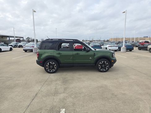 Used 2023 Ford Bronco Sport Outer Banks w/ Tech Package image 7