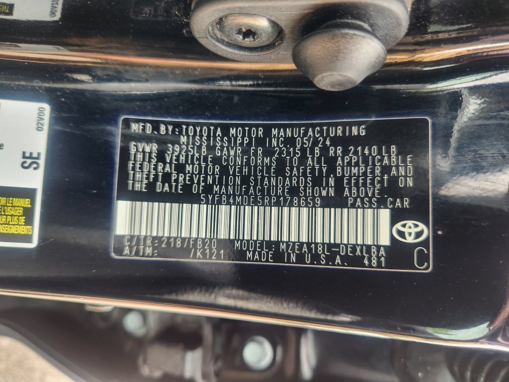 Used 2024 Toyota Corolla LE FWD image 28