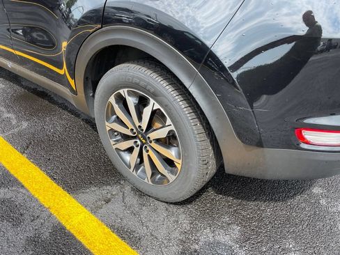 Used 2018 Kia Sportage EX w/ EX Premium Package AWD/4WD image 4