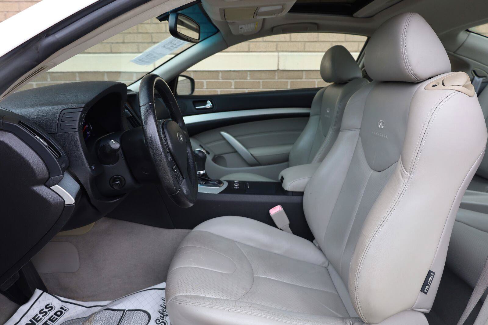 Used 2009 INFINITI G37 Journey w/ Premium Pkg RWD image 17