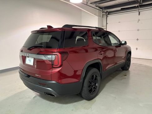 Used 2022 GMC Acadia AT4 w/ Technology Package AWD/4WD image 7