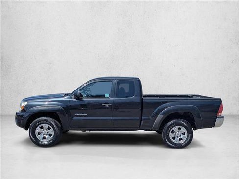 Used 2006 Toyota Tacoma PreRunner image 9