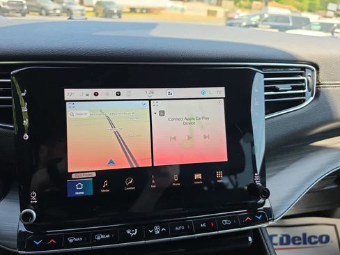 Used 2024 Jeep Wagoneer Series II w/ Flexible Seating Group image 20