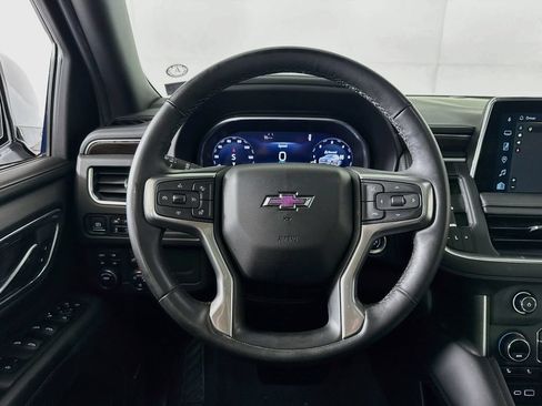 Used 2023 Chevrolet Tahoe Z71 w/ Luxury Package AWD/4WD image 11
