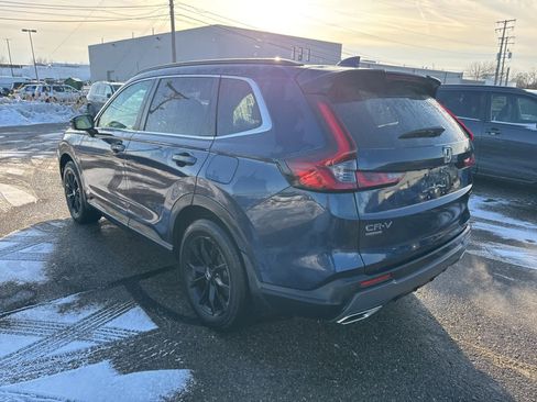 Used 2025 Honda CR-V Sport-L image 2