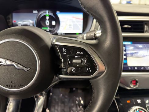 Used 2020 Jaguar I-PACE SE image 17