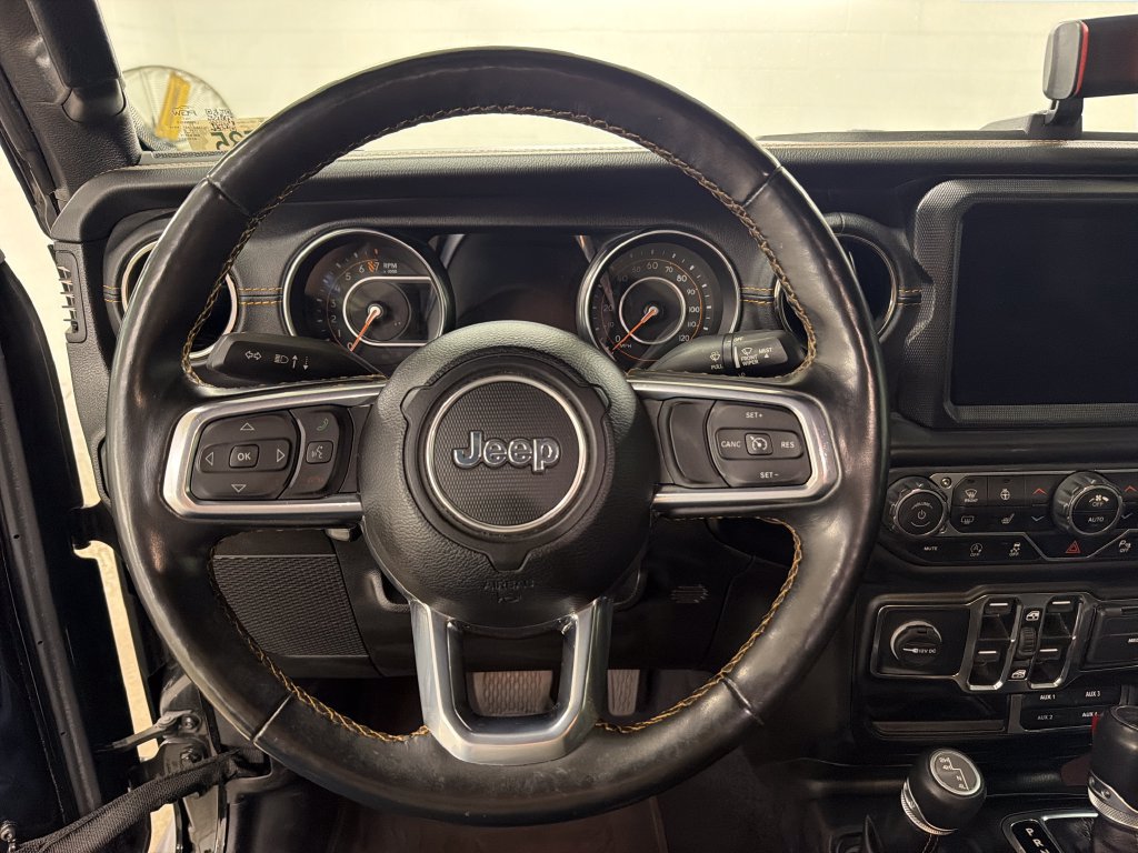 Used 2022 Jeep Gladiator Overland AWD/4WD image 18