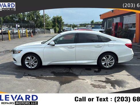 Used 2019 Honda Accord LX image 4