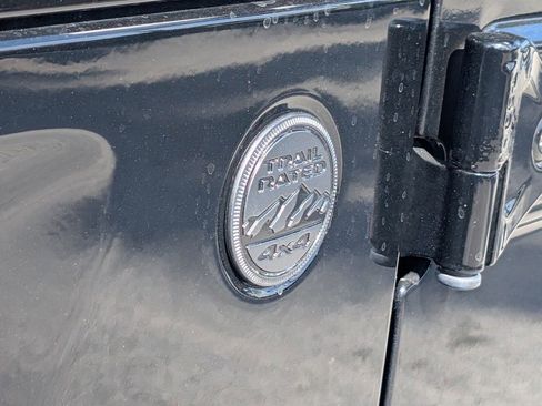 Used 2022 Jeep Wrangler Unlimited Sport S image 11