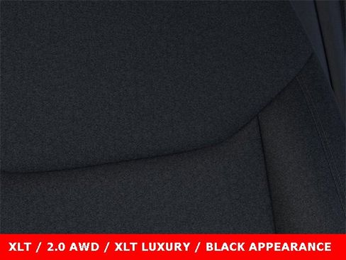 New 2025 Ford Maverick XLT w/ XLT Luxury Package image 17