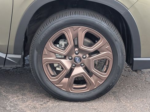 Used 2025 Subaru Ascent Bronze Edition AWD/4WD image 8