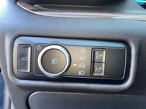 Certified 2023 Ford Explorer Limited w/ Equipment Group 301A image 18