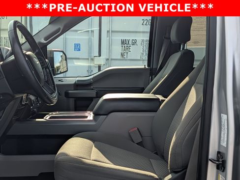 Used 2017 Ford F150 XLT w/ Equipment Group 302A Luxury AWD/4WD image 22