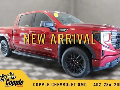 Used 2024 GMC Sierra 1500 Elevation w/ LPO, Elevation Black Package