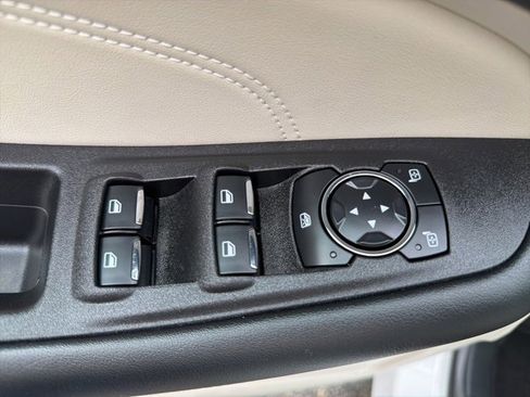 Certified 2024 Ford Edge Titanium image 10