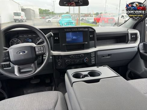 Used 2024 Ford F350 XL w/ 360-Degree Camera Package AWD/4WD image 12