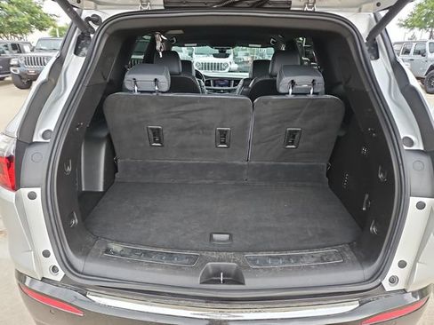 Used 2022 Buick Enclave Premium FWD image 24