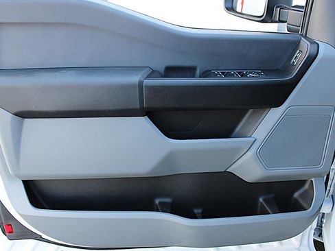 Used 2024 Ford F250 XL image 17