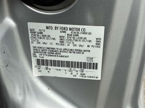 Used 2014 Ford F250 XLT w/ Snow Plow Prep Package AWD/4WD image 19
