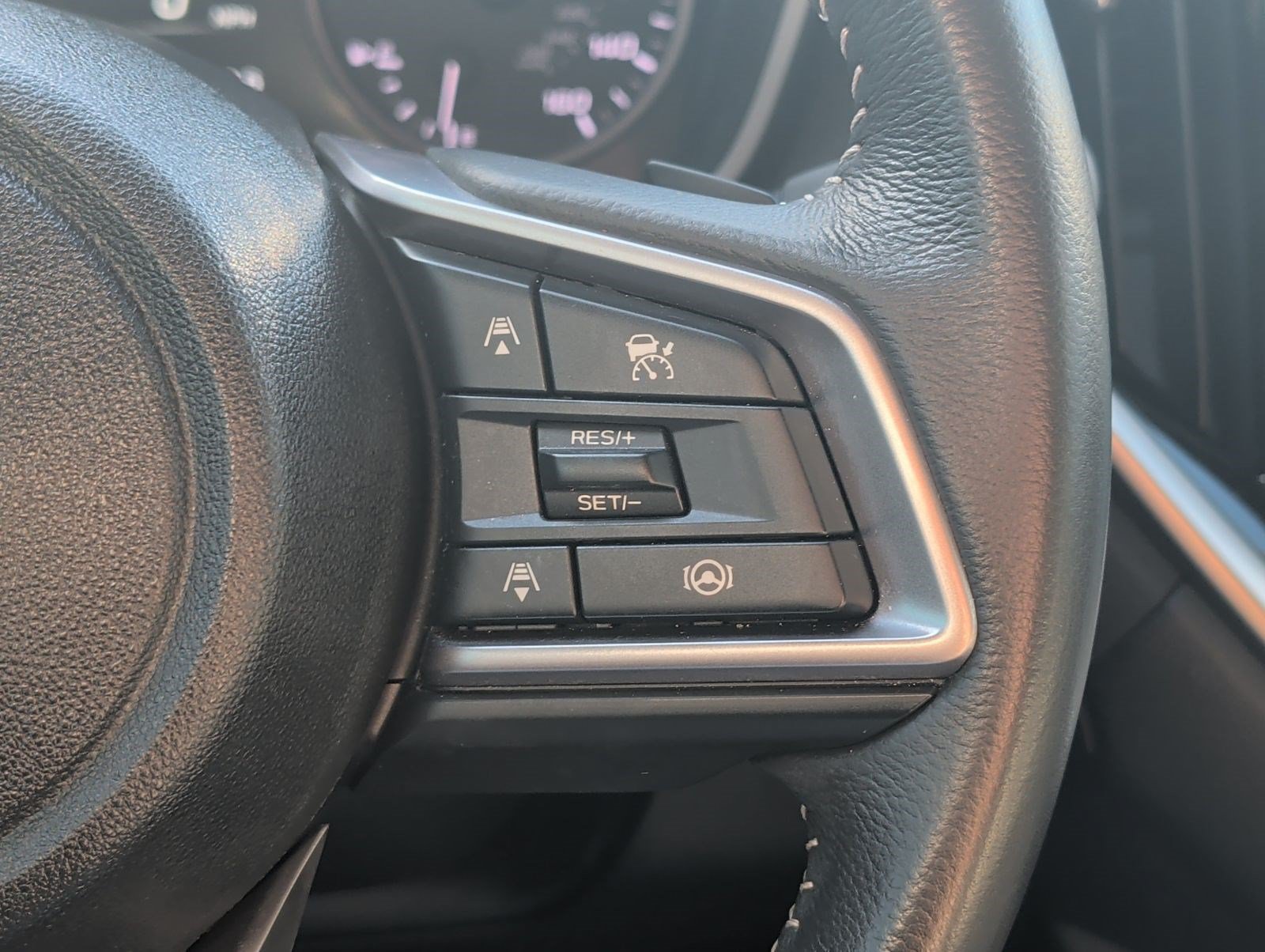 Used 2025 Subaru Ascent Premium AWD/4WD image 15