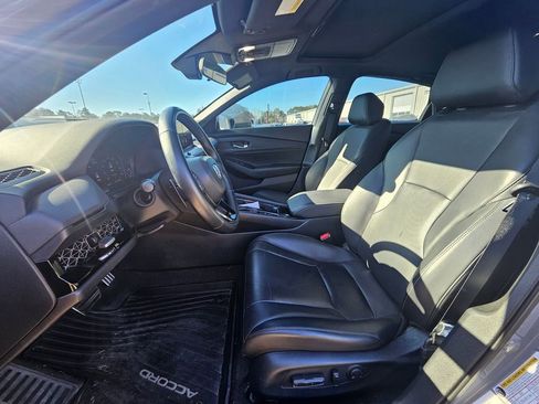 Used 2024 Honda Accord Sport image 12