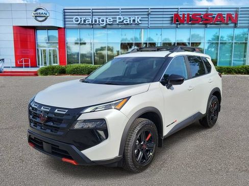 New 2026 Nissan Rogue SV AWD/4WD image 4