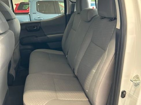 Certified 2023 Toyota Tacoma SR AWD/4WD image 17