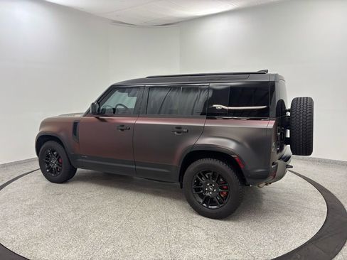 Used 2020 Land Rover Defender 110 X AWD/4WD image 5