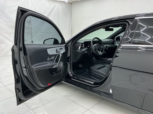 Used 2020 Mercedes-Benz A 220 4MATIC image 16
