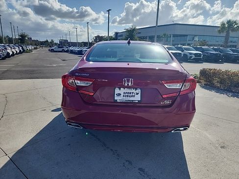 Used 2019 Honda Accord Sport image 5