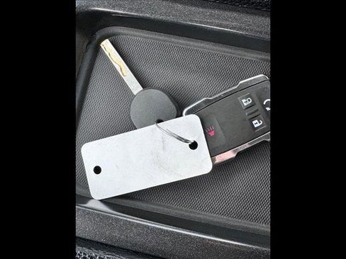 Used 2015 GMC Sierra 1500 SLE image 16