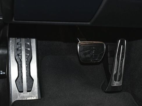 Used 2024 BMW M4 xDrive Competition AWD/4WD image 18