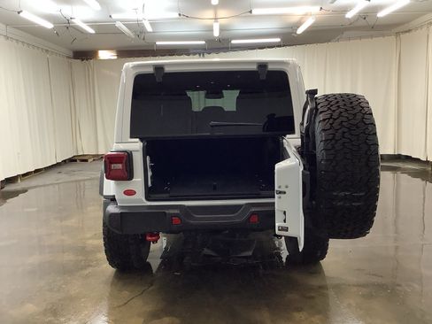 New 2026 Jeep Wrangler Unlimited Rubicon AWD/4WD image 7
