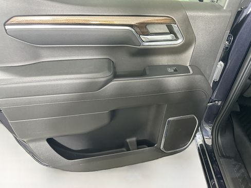 Used 2023 Chevrolet Silverado 1500 LT AWD/4WD image 25