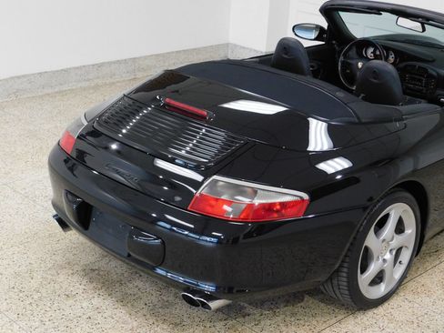 Used 2004 Porsche 911 Carrera RWD image 84