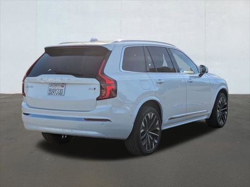 Used 2025 Volvo XC90 B6 Plus w/ Protection Package Premier image 5