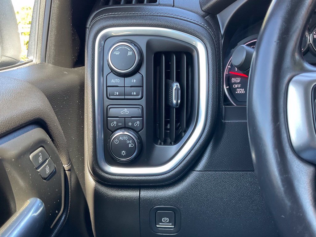 Used 2019 Chevrolet Silverado 1500 LT w/ All-Star Edition AWD/4WD image 42