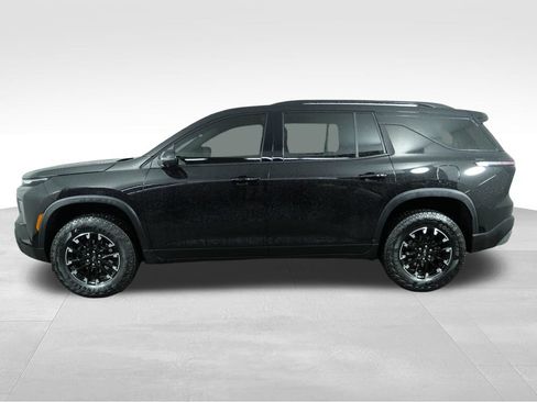 Used 2024 Chevrolet Traverse Z71 AWD/4WD image 6