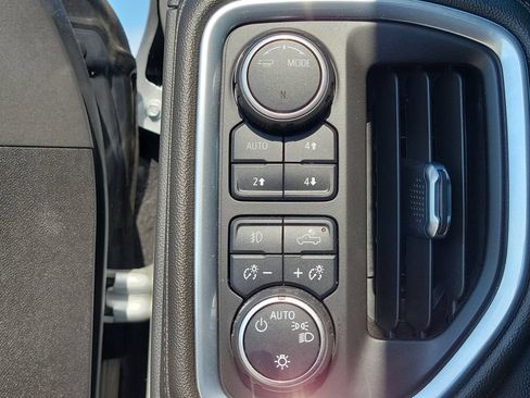 Used 2021 Chevrolet Silverado 1500 RST w/ Z71 Off-Road Package AWD/4WD image 26