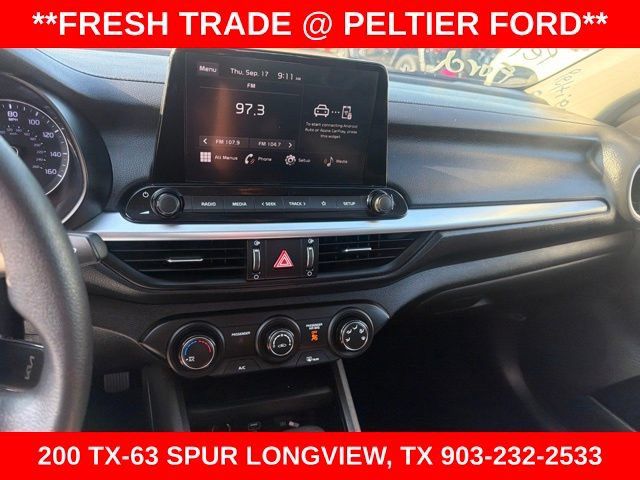 Used 2024 Kia Forte LXS FWD image 19