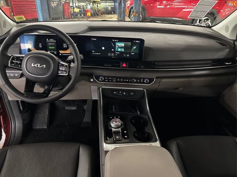 New 2026 Kia Carnival EX image 21