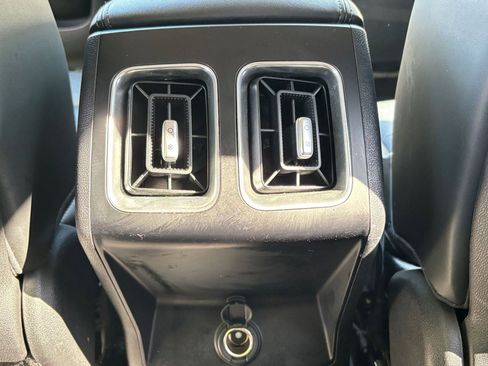 Used 2024 Kia Sorento S FWD image 23