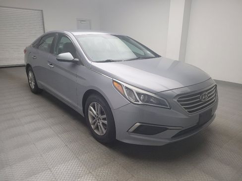 Used 2016 Hyundai Sonata SE FWD image 13