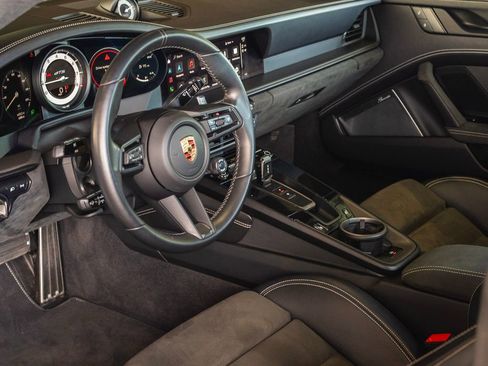 Certified 2024 Porsche 911 Carrera GTS RWD image 4