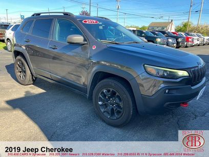 Used 2019 Jeep Cherokee Trailhawk w/ Cold Weather Group
