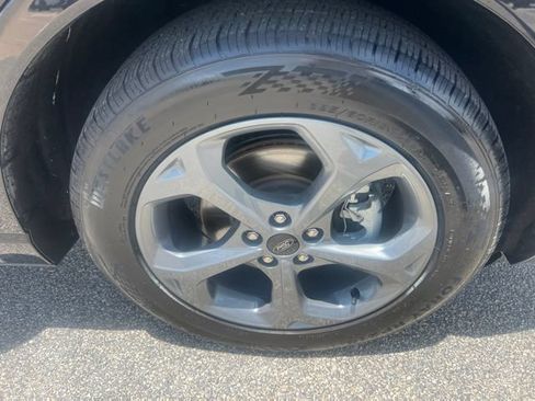 Used 2024 Ford Escape ST-Line FWD image 3