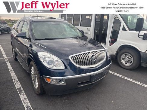 Used 2011 Buick Enclave CXL image 1